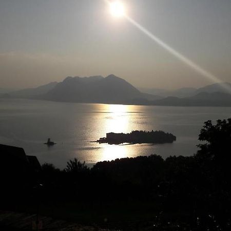 La Corte Di Nonno Gino Stresa Buitenkant foto